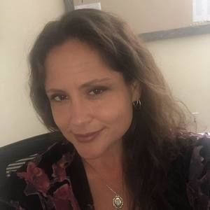 Meet your Posher, Adelita adele